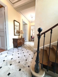 Propriété de centre ville à vendre 14 pièces ORLEANS (45)