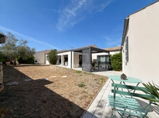 Maison à vendre 4 pièces LONGEVES (17)