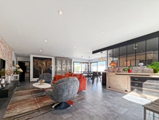 Maison à vendre 5 pièces FERRIERES (17)