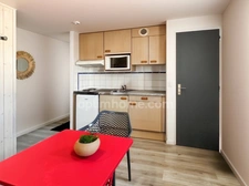 Appartement à vendre 1 pièces  proche plage LA FLOTTE (17)