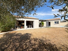 Maison à vendre 4 pièces LONGEVES (17)