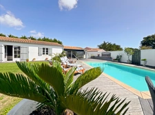 Propriete à vendre 6 pièces SAINT CLEMENT DES BALEINES (17)