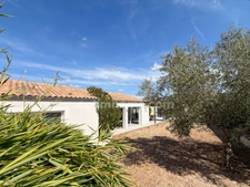 Maison à vendre 4 pièces LONGEVES (17)