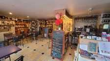 A vendre : fonds de commerce Restaurant, Café et Épicerie locale – Belle opportunité d’affaires