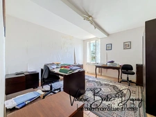 Belle longère de 249m2 à réinventer 6 chambres jardin et garage à Vennecy (45 LOIRET)