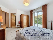 St Denis en Val à 10 min d'Orléans centre, à vendre  Maison de 2003 190m2 5 chambres avec jardin arboré de 1800m2, garage attenant, dépendances