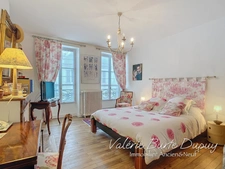 House for sale 6 rooms 213m2 5 Bedrooms with wooded garden ORLEANS (45)