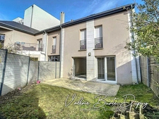 Maison de ville quartier Dunois à louer 162 m2 4 Chambres petit jardin et stationnement ORLEANS (45)