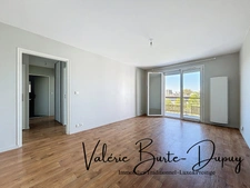 Orléans Saint-Marceau Lycée St Charles Appartement à vendre T2 45m2 avec Terrasse plein vue dégagée et parking extérieur