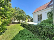 St Denis en Val à 10 min d'Orléans centre, à vendre  Maison de 2003 190m2 5 chambres avec jardin arboré de 1800m2, garage attenant, dépendances