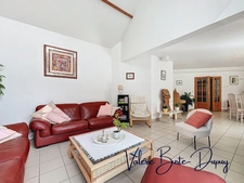 St Denis en Val à 10 min d'Orléans centre, à vendre  Maison de 2003 190m2 5 chambres avec jardin arboré de 1800m2, garage attenant, dépendances