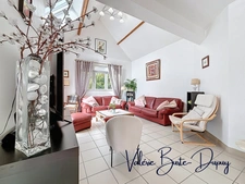 St Denis en Val à 10 min d'Orléans centre, à vendre  Maison de 2003 190m2 5 chambres avec jardin arboré de 1800m2, garage attenant, dépendances