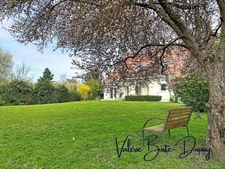 St Denis en Val à 10 min d'Orléans centre, à vendre  Maison de 2003 190m2 5 chambres avec jardin arboré de 1800m2, garage attenant, dépendances