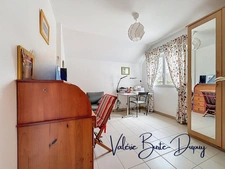 St Denis en Val à 10 min d'Orléans Martroi, a vendre  Maison de 2003 190m2 5 chambres avec jardin arboré de 1800m2, garage attenant, dépendances