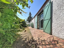 Belle longère de 249m2 à réinventer 6 chambres jardin et garage à Vennecy (45 LOIRET)
