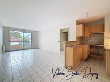 ORLEANS St Marceau à proximité d'Orléans centre, A vendre Appartement T2 47m2 avec terrasse et garage 