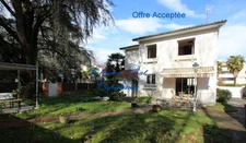 PAU Maison de ville 4 pièces de 118 m² avec garage et jardin arboré 