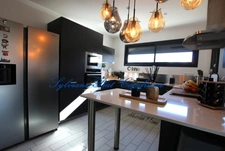 Maison 5 pièces de 138 m² LOURENTIES 64