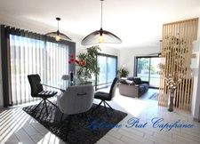 Maison 5 pièces de 138 m² LOURENTIES 64