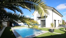 Maison 5 pièces de 138 m² LOURENTIES 64