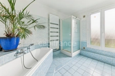 Meudon Val Fleury, 8-room house with very high-quality features