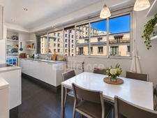 RANELAGH-Appartement avec balcon et studio