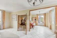 Meudon Val Fleury, 8-room house with very high-quality features