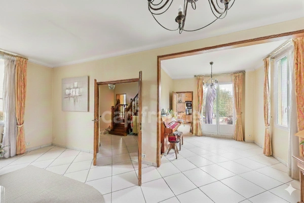 Meudon Val fleury maison de 8 pièces très belles prestations
