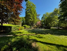 EXCLUSIVE – Family apartment with balcony and exceptional living space in Meudon Val Fleury Centre 