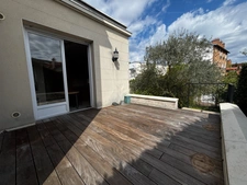 Maison familiale de charme – 6 chambres, jardin arboré, dépendance et RER C à pied