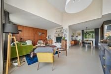 EXCLUSIVE – Family apartment with balcony and exceptional living space in Meudon Val Fleury Centre 