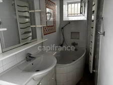 EXCEPTIONAL – TOP FLOOR WITH UNINTERRUPTED VIEWS OF THE MUSÉE D'ORSAY – CONTINUOUS BALCONY – PARIS 7TH ARRONDISSEMENT