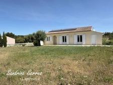 Villa de plain-pied avec vue sur les Pyrénées 