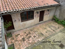 For sale ALZONNE 8-room house on approximately 299 m², attic, garage and interior courtyard. 
