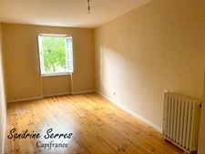 For sale ALZONNE 8-room house on approximately 299 m², attic, garage and interior courtyard. 