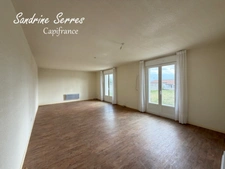 Villa de plain-pied avec vue sur les Pyrénées 