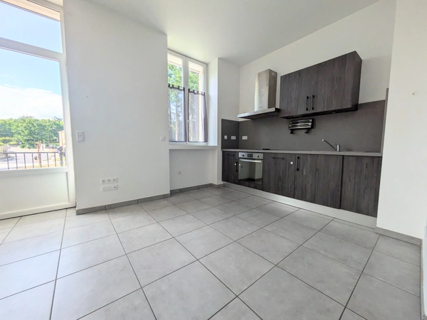 Appartement récent 3 pièces – 57 m² – lumineux avec balcon et parking
