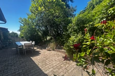 MAISON 100 m², 3 CHAMBRES, JARDIN de 859 m² et 40 m² DE POTENTIEL SUPPLEMENTAIRE, TRAVAUX RECENTS.