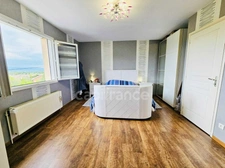 VILLA ANNEE CONSTRUCTION TRADITIONNELLE 151M2, 2004M2 de TERRAIN, 3 CHAMBRES, VUE DÉGAGÉE, PISCINE INTÉRIEURE CHAUFFEE DE 2021 , SOUS-SOL, 1H DE LYON