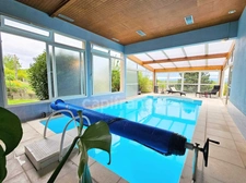 VILLA ANNEE CONSTRUCTION TRADITIONNELLE 151M2, 2004M2 de TERRAIN, 3 CHAMBRES, VUE DÉGAGÉE, PISCINE INTÉRIEURE CHAUFFEE DE 2021 , SOUS-SOL, 1H DE LYON