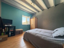 MAISON 100 M² AU CALME, 3 CHAMBRES, POSSIBILITE DE 4 CHAMBRES, TERRAIN DE 859 m², TERRASSE, POMPE A CHALEUR, CLIMATISATION, ASSAINISSEMENT COLLECTIF, TOITURE OK, DOUBLE VITRAGE GARAGE.