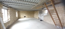 Stone house and its extension, 3 km from the sea