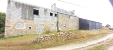 Stone house and its extension, 3 km from the sea