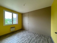 Maison à vendre sur sous-sol complet avec terrain de 954m2, 3 chambres à  CHATEAUPONSAC (87)