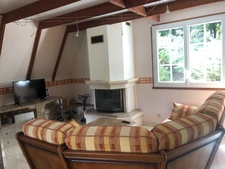 Très belle Propriété de  6,7hectares avec maison de plain-pied de 200m2, plan d'eau, gîte et dépendances 