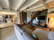 Belle maison en pierre de 125 m2 habitable avec 3 chambres et 4006m2 de terrain attenant 