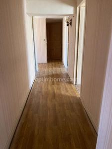 ensemble immobilier sur 1700m2 avec deux maisons, grange atelier jardin et puits 