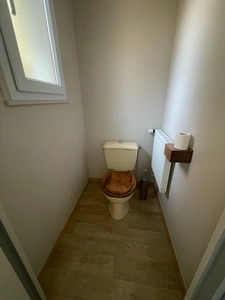 Maison 130m2 avec dépendance, plan d'eau et un hectare de terrain plat 