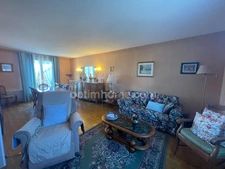 Maison sur sous-sol complet avec 3 chambres  sur jardin clos de 439 m2