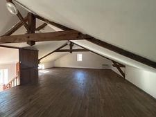 Maison à vendre 6 pièces - dépendances et jardin 